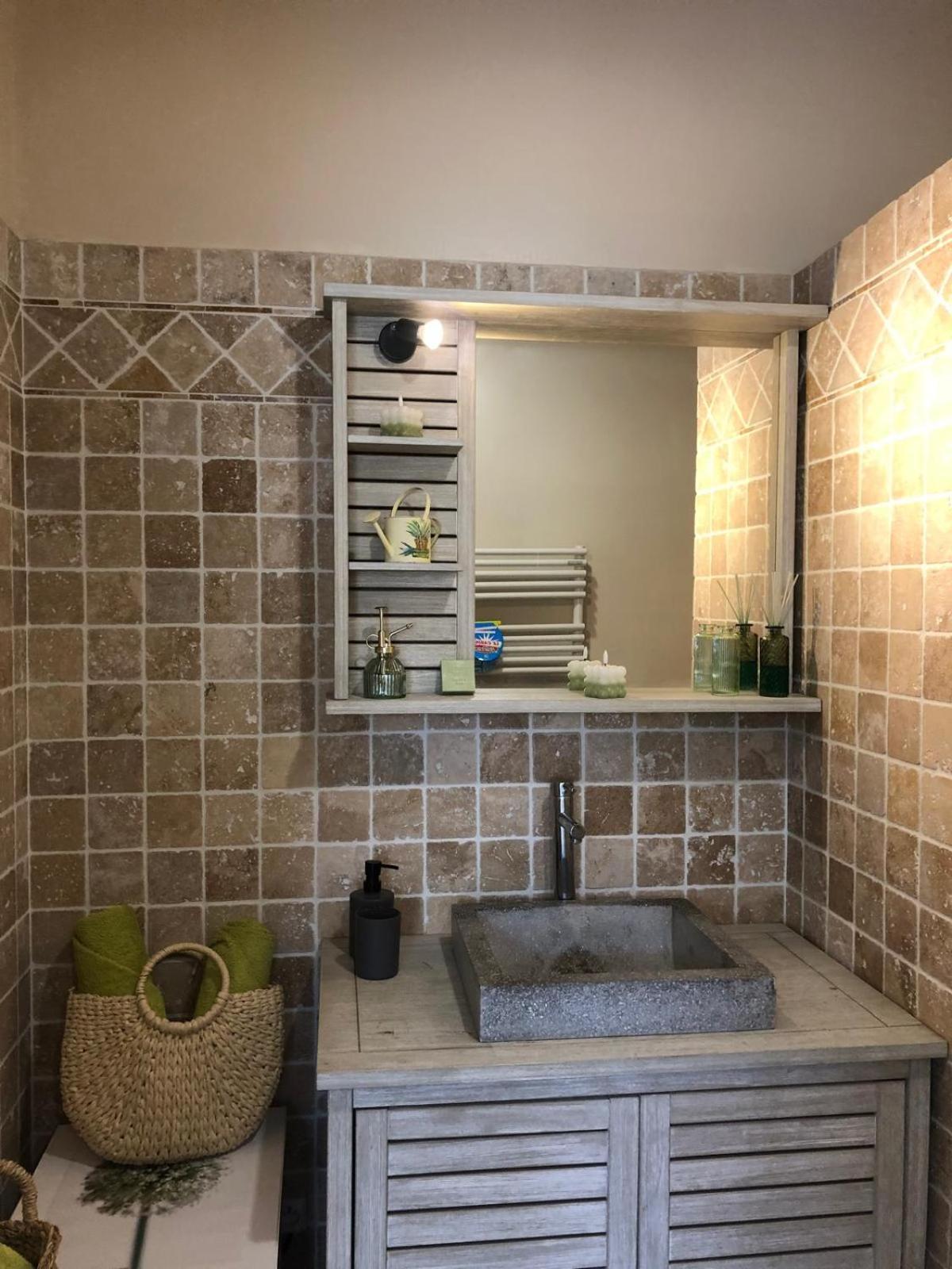 Parenthese Caumontoise . Apartment Luaran gambar